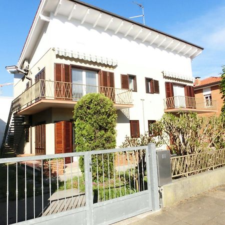 Letizia Apartment ลินญาโน ซับเบียโดโร ภายนอก รูปภาพ