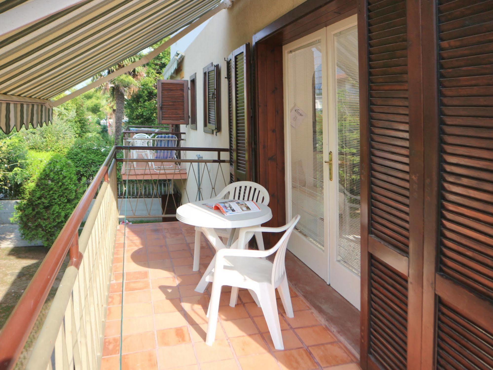 Letizia Apartment ลินญาโน ซับเบียโดโร ภายนอก รูปภาพ